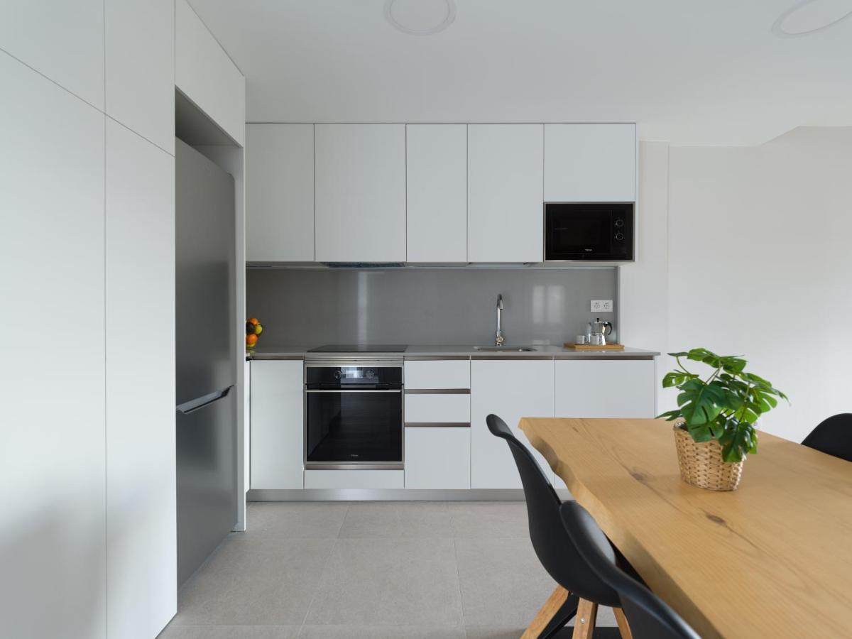Atrium Building By Mycanaryhomes Apartment *